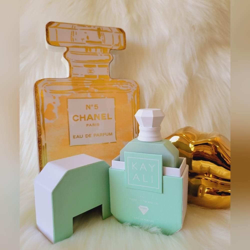 ✨️✨️SOLD✨️✨️🩷🩷 KAYALI YUM PISTACHIO GELATO | 33 EDP INTENSE 1.7 OZ 🩷🩷 - Picture 4 of 11